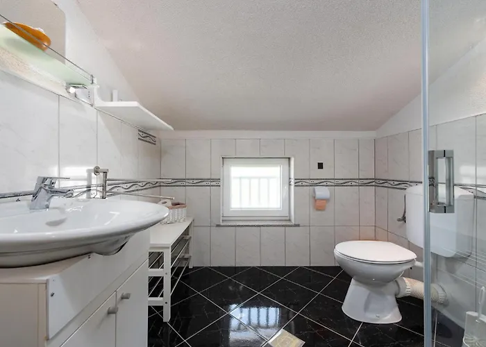 In With Wifi Košljun