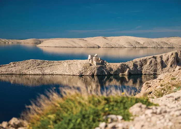 Apartament In With Wifi Košljun